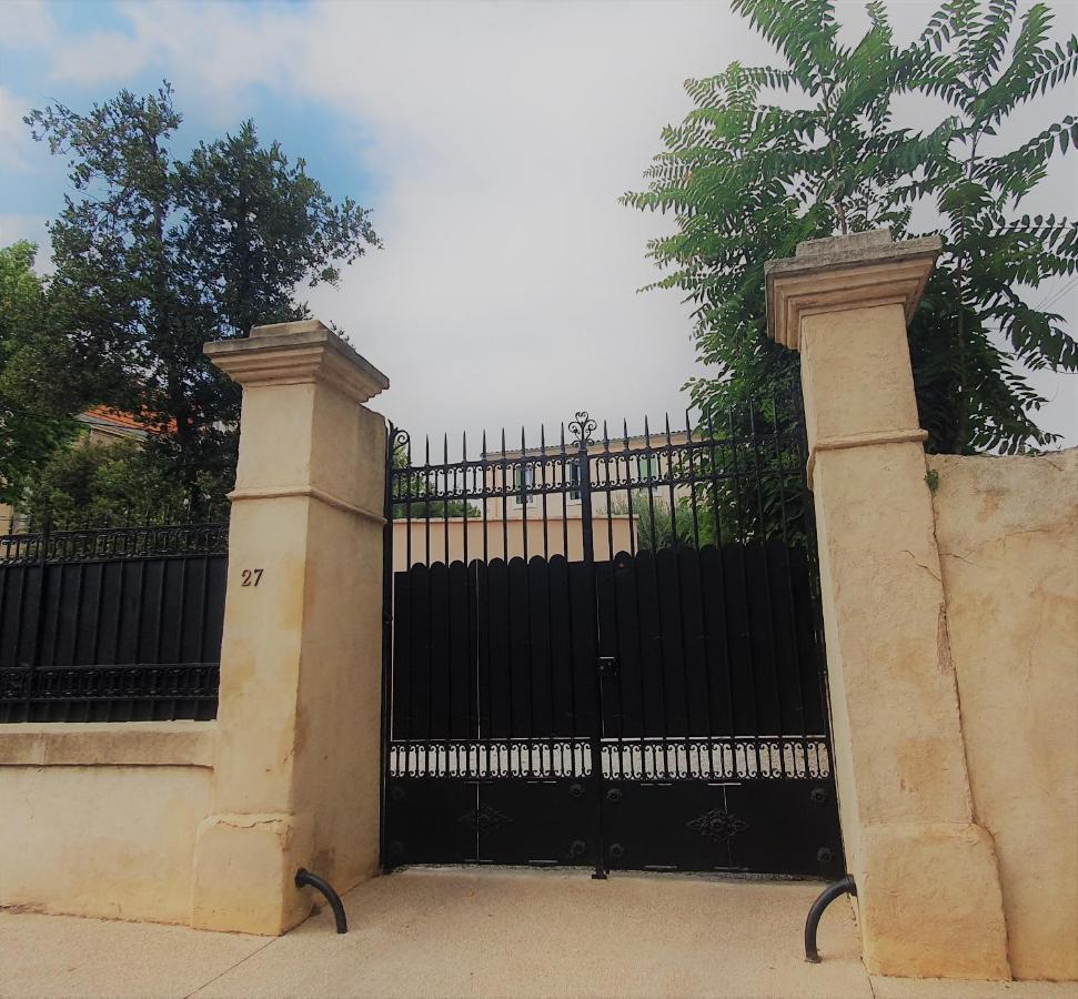 Gites "Tout Au Sud De La France" Pomerols Exterior photo